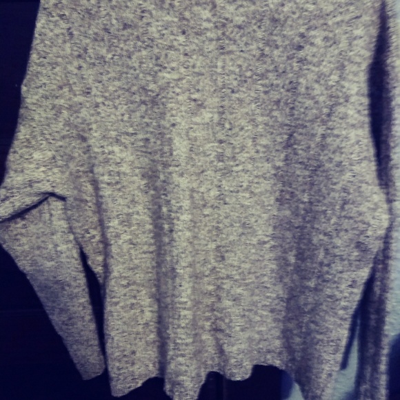 Men Sweater - Picture 3 of 3